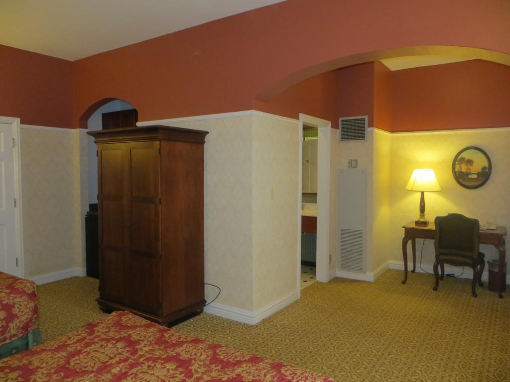Carleton Of Oak Park Hotell Eksteriør bilde