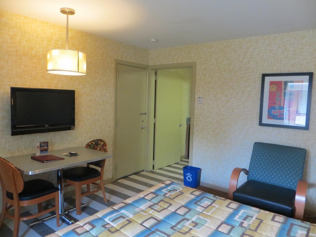 Carleton Of Oak Park Hotell Eksteriør bilde